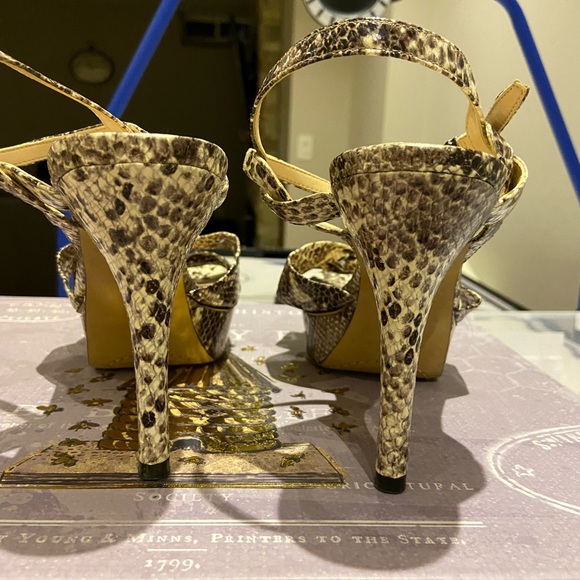 Women's Platform Sandals/Heels - Picture 3 of 7